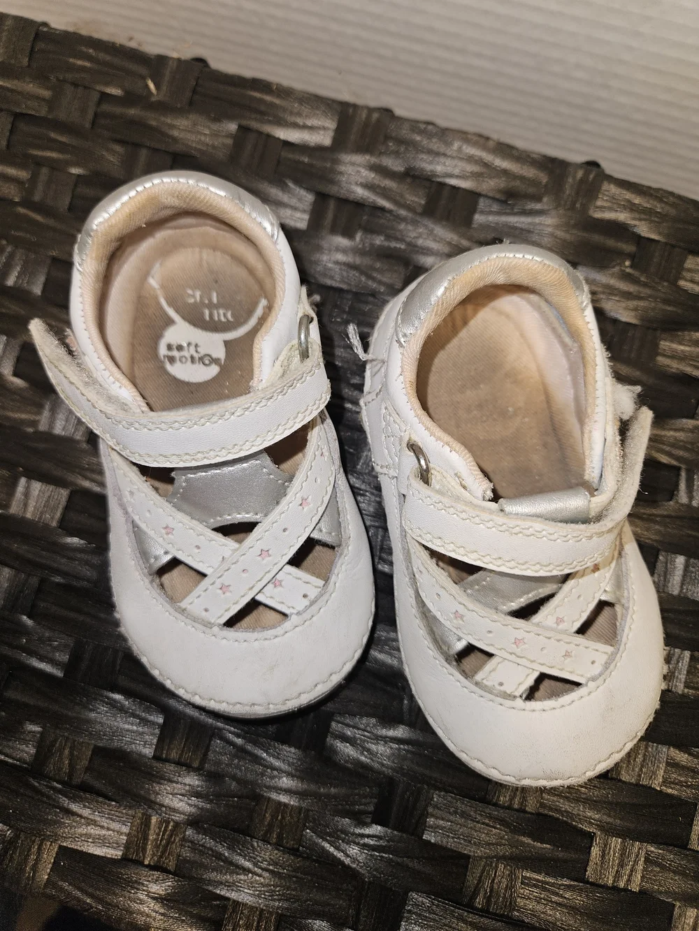 OshKosh B'gosh White and Silver Baby Mary Jane Sandals
